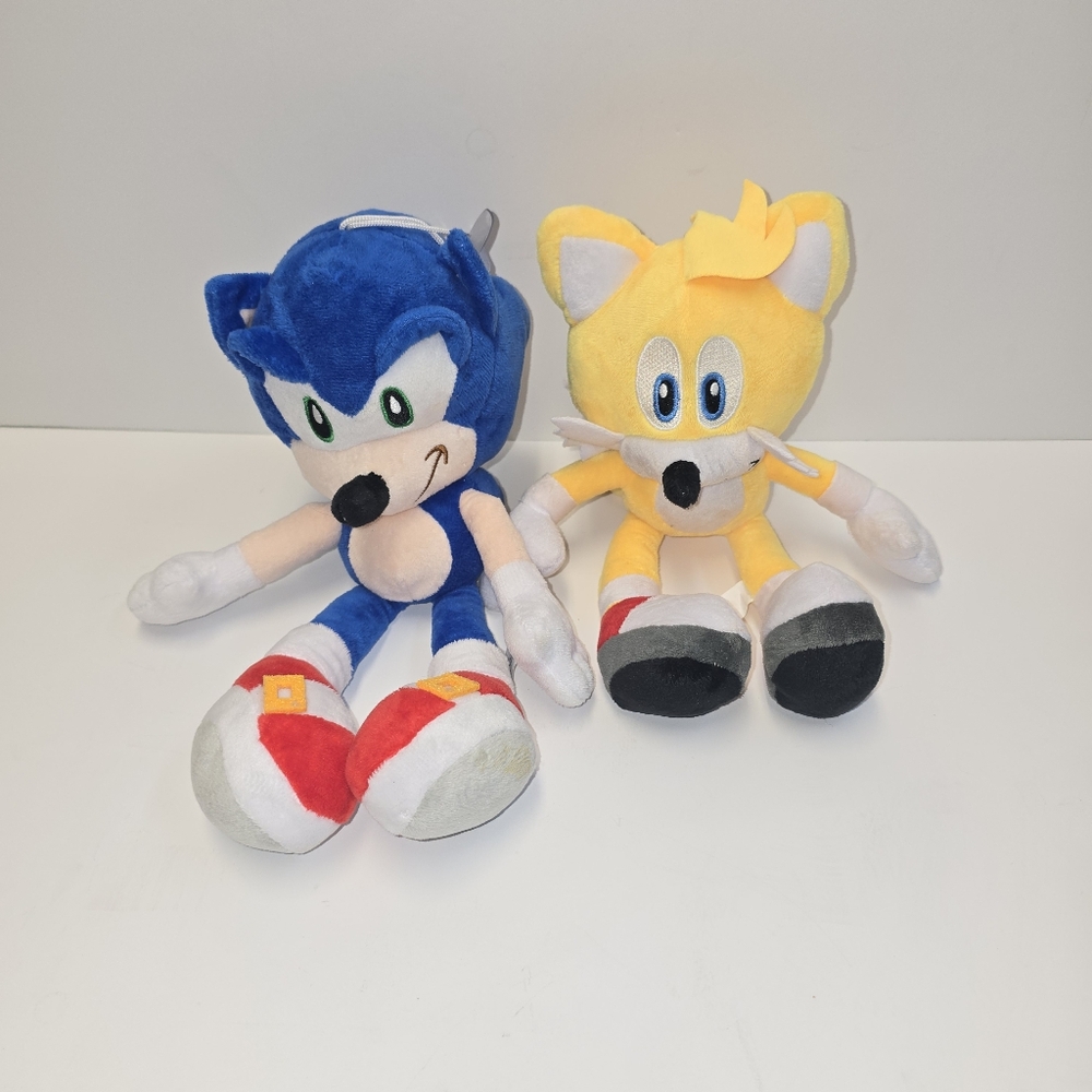 Sonic and Tails Plush Toy Set - Blue and Yellow